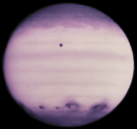 Jupiter comet clouds